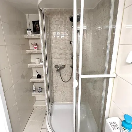 Ferien-whg Souterrain Exklusives App Stella Maris Mit Parkplatz Direkt Am Steinhuder-meer Apartment