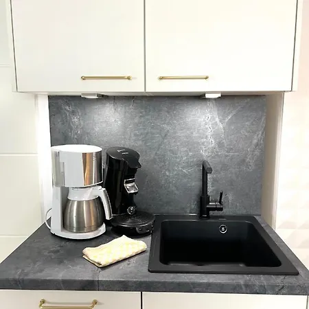 Apartment Ferien-whg Souterrain Exklusives App Stella Maris Mit Parkplatz Direkt Am Steinhuder-meer *